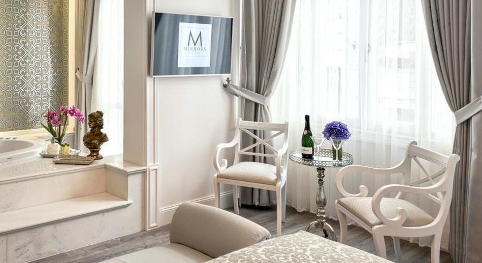 Mirrors Hotel Istanbul Exterior photo